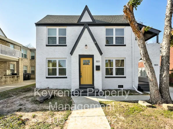 N Gatewood Ave Duplex