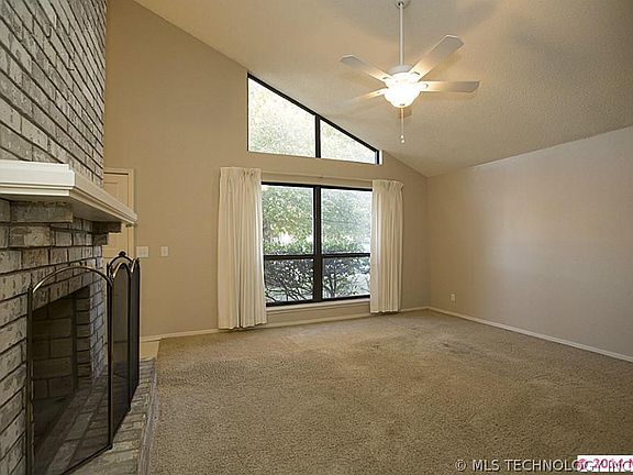 5th image of 1070 E 138th St