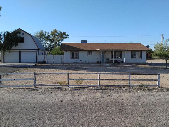 2nd image of 19030 W Calgary Dr