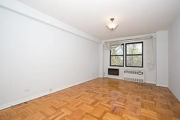 Sold by Argo Residential | media 12