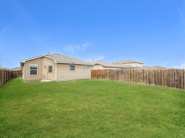 6758 Legato Curv — Photo 14