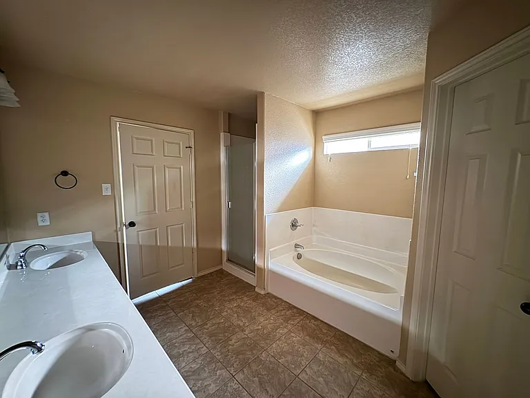 3100 Rockwall Dr — Photo 30