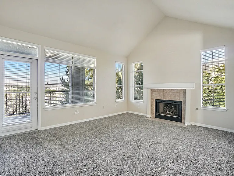 Third Floor Essex Living Room