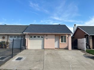 5815 41st St, Sacramento, CA 95824