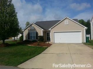135 Salem Ridge Ct, Clemmons, NC 27012