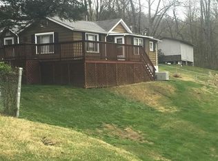 4464 Pine Bluff Rd, Worthington, WV 26591