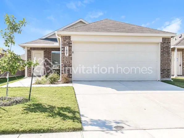 1407 Merlin Bluff St, Forney, TX 75126