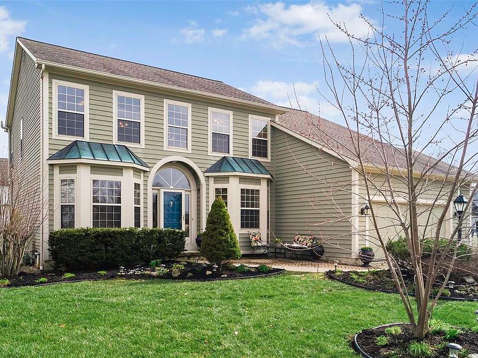 1st image of 8122 Bedford Ct