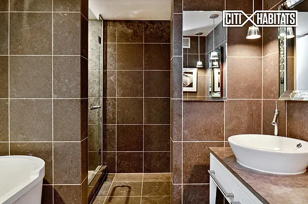 Rented by Citi Habitats | media 16