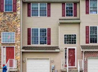 4269 Board Rd, Manchester, PA 17345