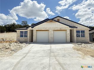 305 Rain Dance Trl, Copperas Cove, TX 76522