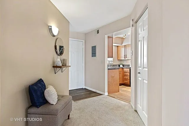 1627 Westminster Dr #104 — Photo 25