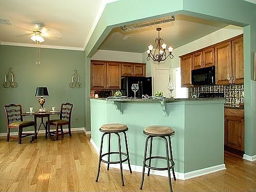 3rd image of 9146 Beaver Brook Way