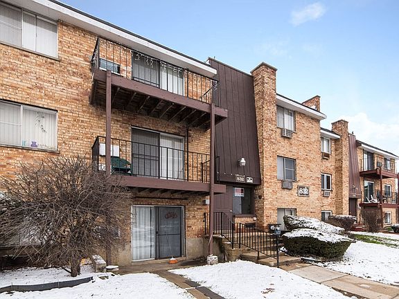 2nd image of 832 W College Blvd APT 302