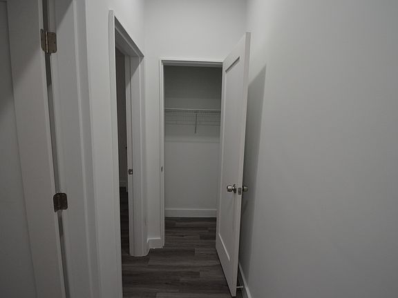 5th image of 111 Peterborough St #2
