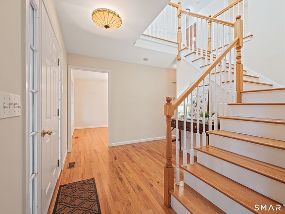 4th image of 85 McVeagh Road