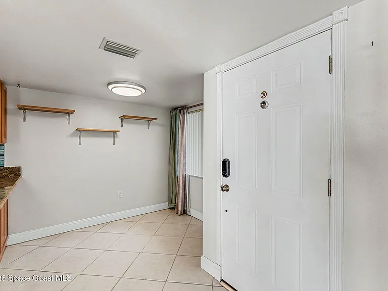 100 Canebreakers Dr #108 — Photo 9