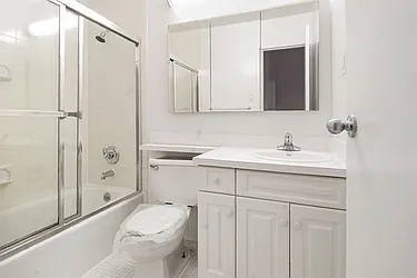 Rented by LG Fairmont Group