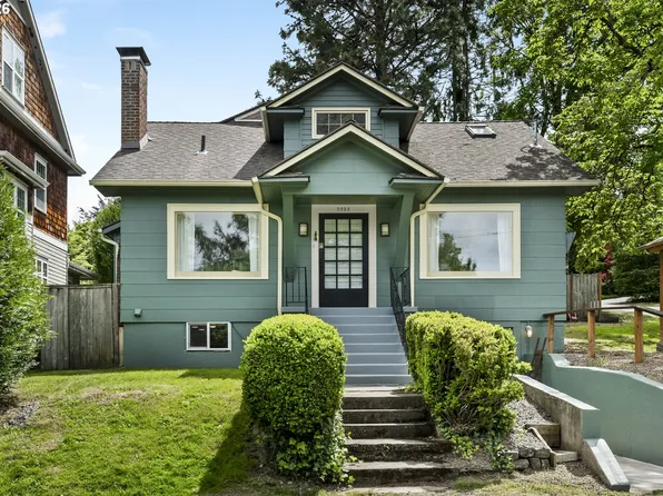 5232 SW Florida St, Portland, OR 97219