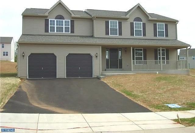 2nd image of 153 Penrose Ave