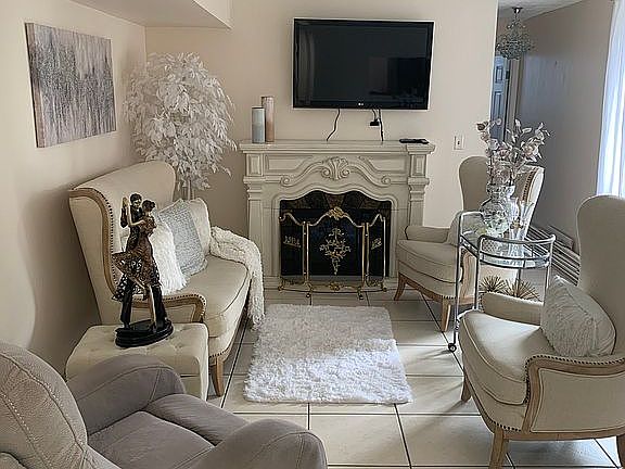 4th image of 3581 SW 117th Ave #5-209