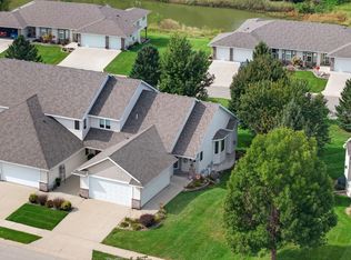 2048 Crimson Ridge Dr NW, Rochester, MN 55901