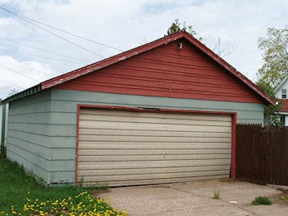 4th image of 350 6th Ave S #S