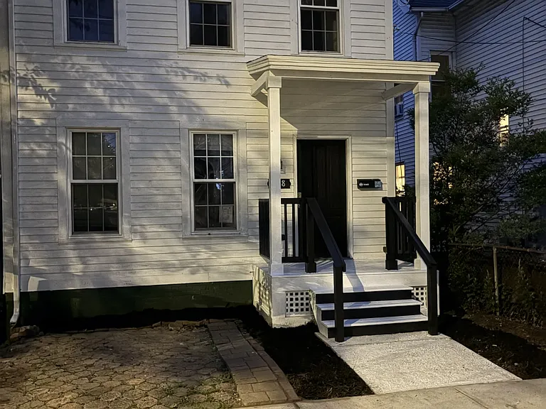 138 Greenwich Ave — Photo 30