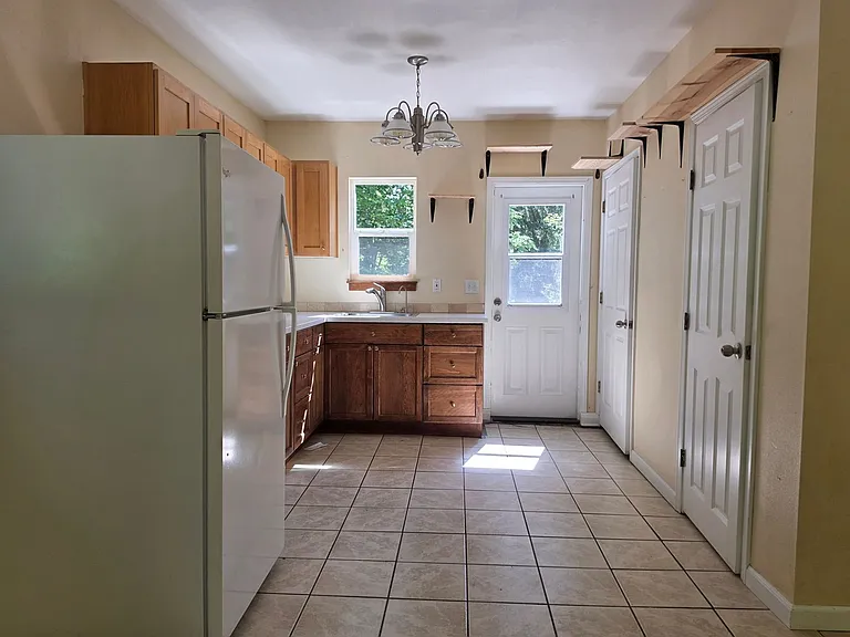 10367 NE Shore Dr — Photo 7