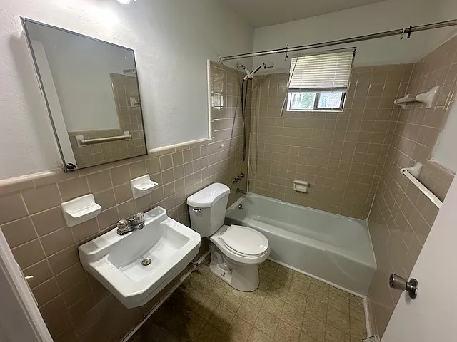 407 E Florida St #A — Photo 11