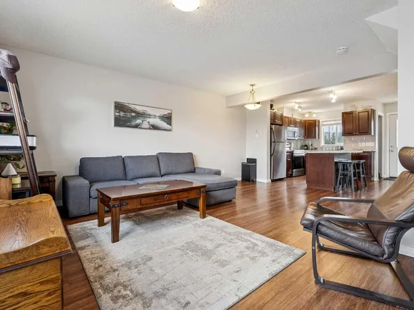 140 Sagewood Blvd SW #504, Airdrie, AB T4B 3H5