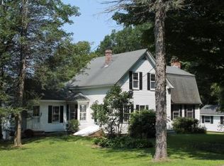 15 Claflin Ave, Hopkinton, MA 01748