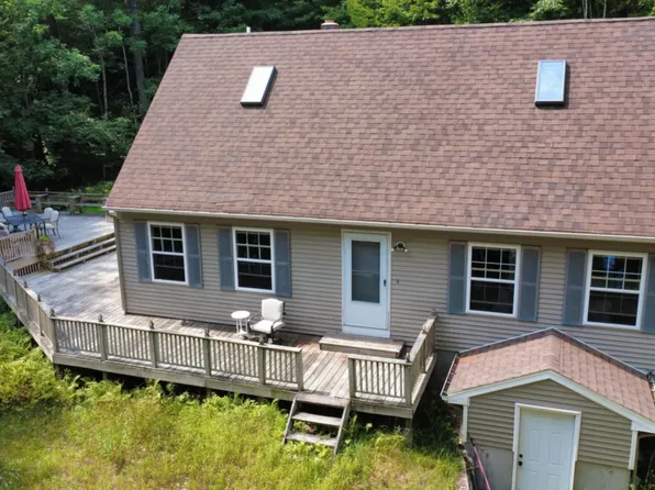 141 Jordan Road, Mechanic Falls, ME 04256
