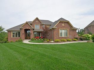 657 Copper Cove Ct, Loveland, OH 45140
