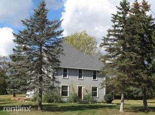 1290 Seven Mile Rd, Whitmore Lake, MI 48189