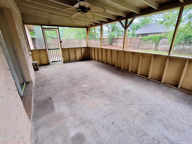 1183 Violet St — Photo 14