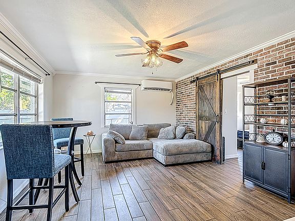 5th image of 5335 Lemon Avenue