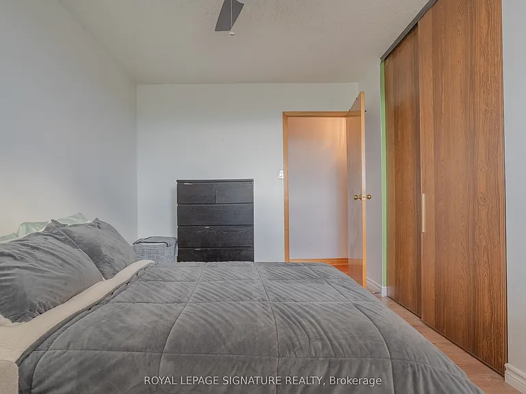 975 Warwick Ct #1608 — Photo 31
