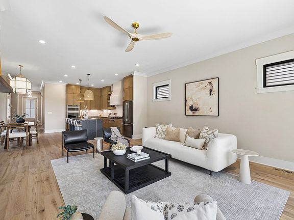 4th image of 605A Shady Ln