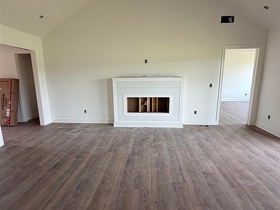 2nd image of 18 Emery Dr