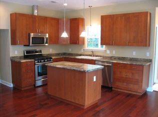 108 Cherry Ave, Havana, FL 32333