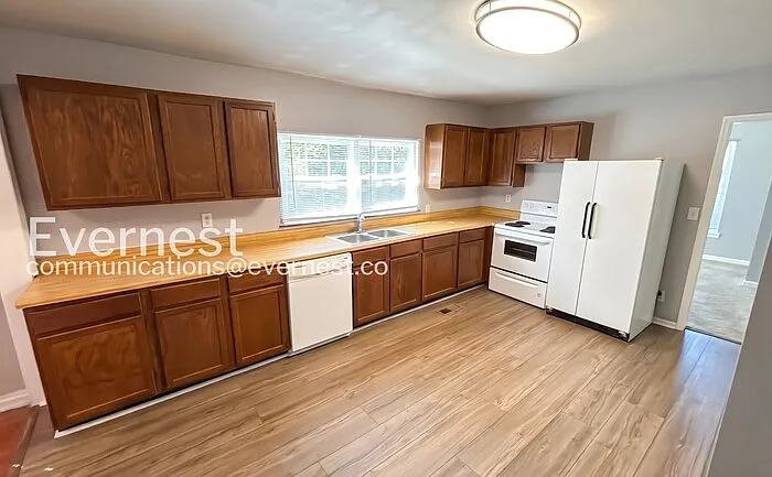 2 bed, 1.0 bath, 864 sqft, $1,145 — Photo 4