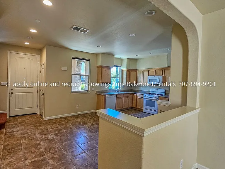 160 Healdsburg Ave #E — Photo 10