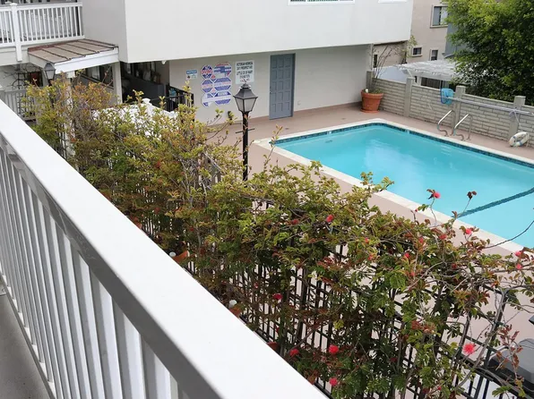 2411 Prospect Ave APT 216, Hermosa Beach, CA 90254