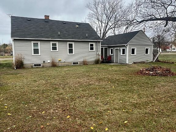 3rd image of 1173 W Broadway Ave