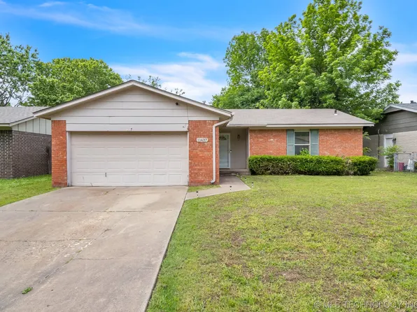11437 E 37th Pl, Tulsa, OK 74146