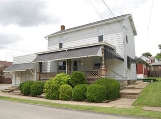 838 W Washington St, Mount Pleasant, PA 15666