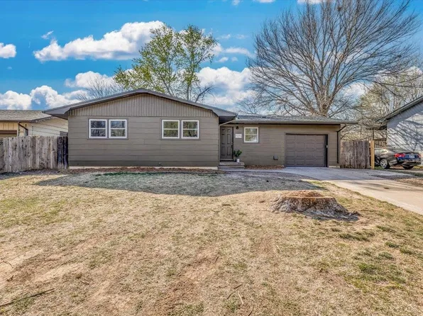 509 S Wire Ave, Haysville, KS 67060