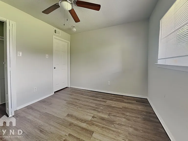 703 Marlow Pl — Photo 16