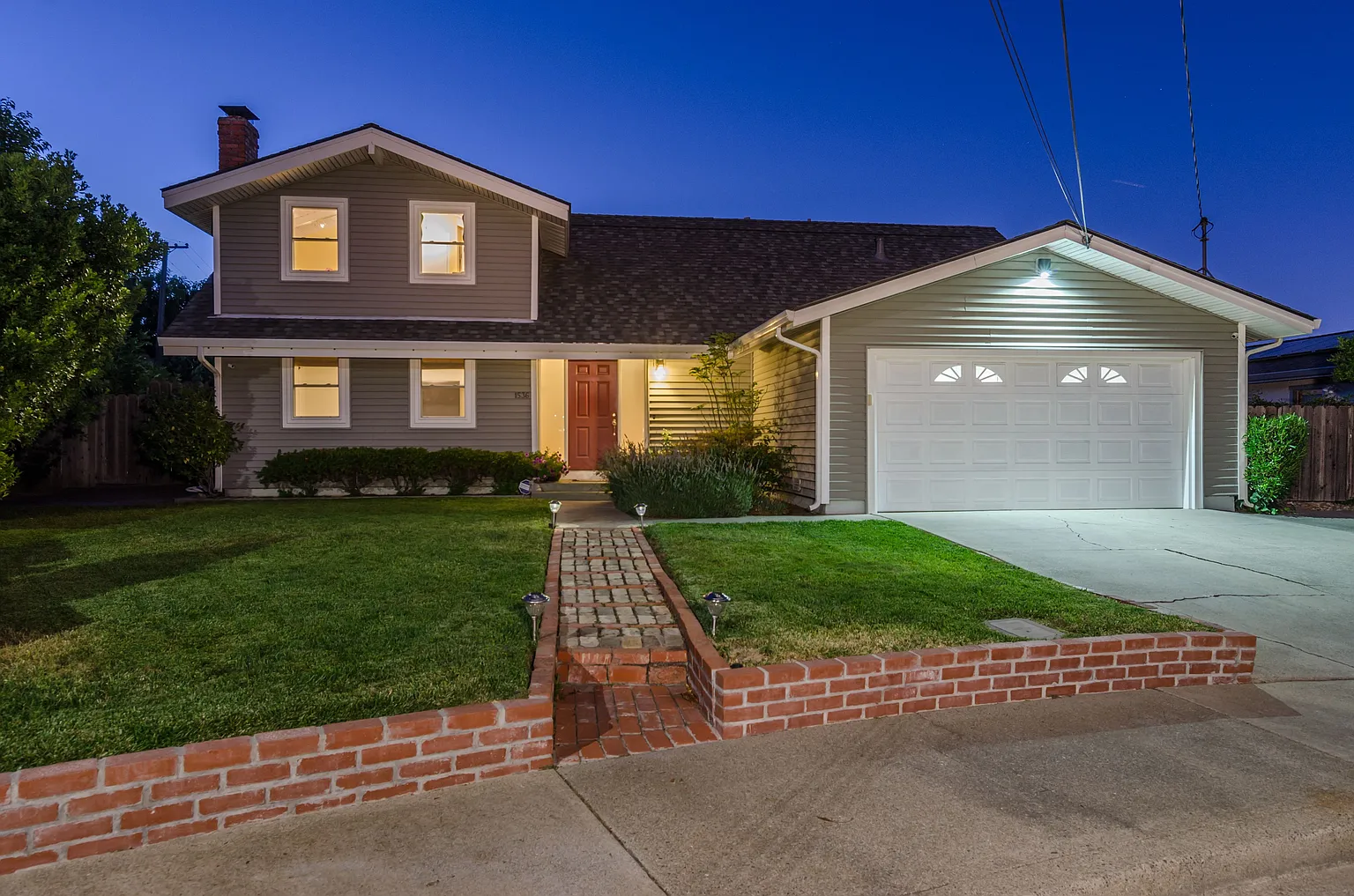 1536 Pico Way photo 1